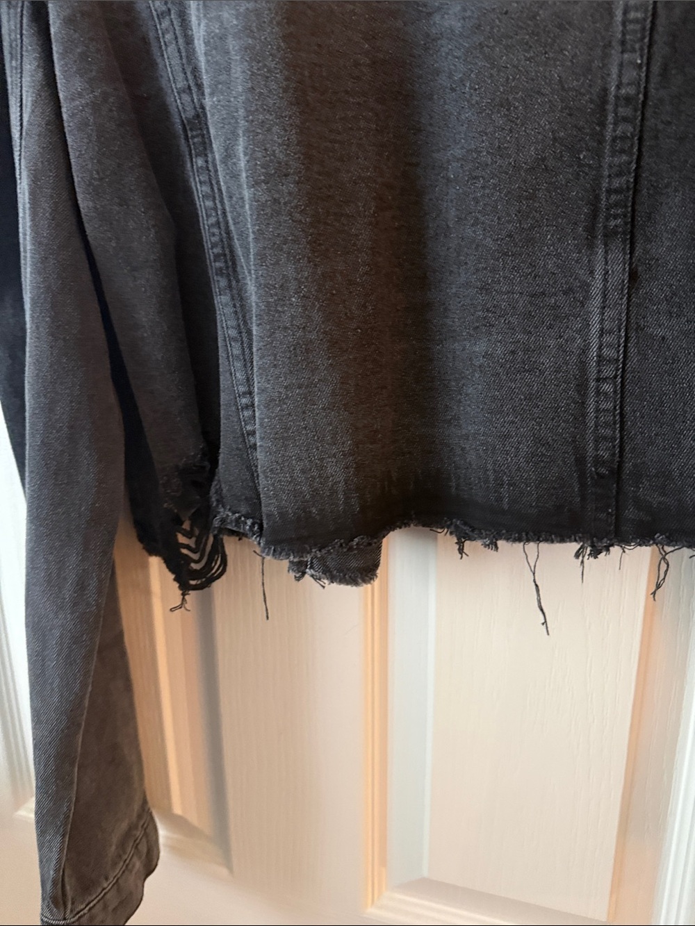 Mono B Black Distressed Cropped Denim Jacket - Picture 5 of 6